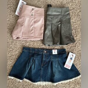 Celebrity Pink Faux Leather Pleated Skirts And Skort Bundle (3) Size: M